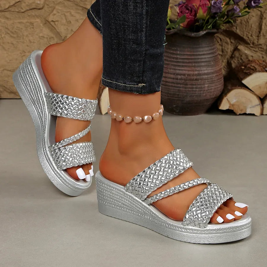 Corinne - Comfortable Platform Sandals