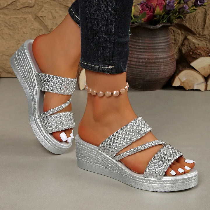Corinne - Comfortable Platform Sandals