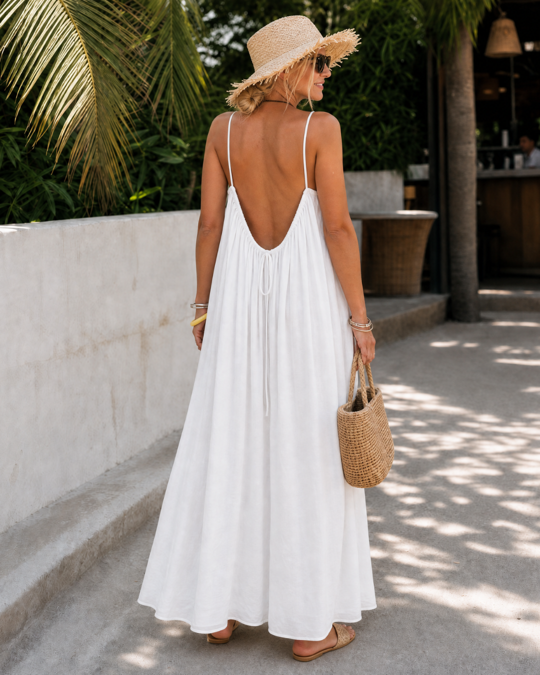 Amener | Flowing Sleeveless Strappy Relaxed Midi Dress