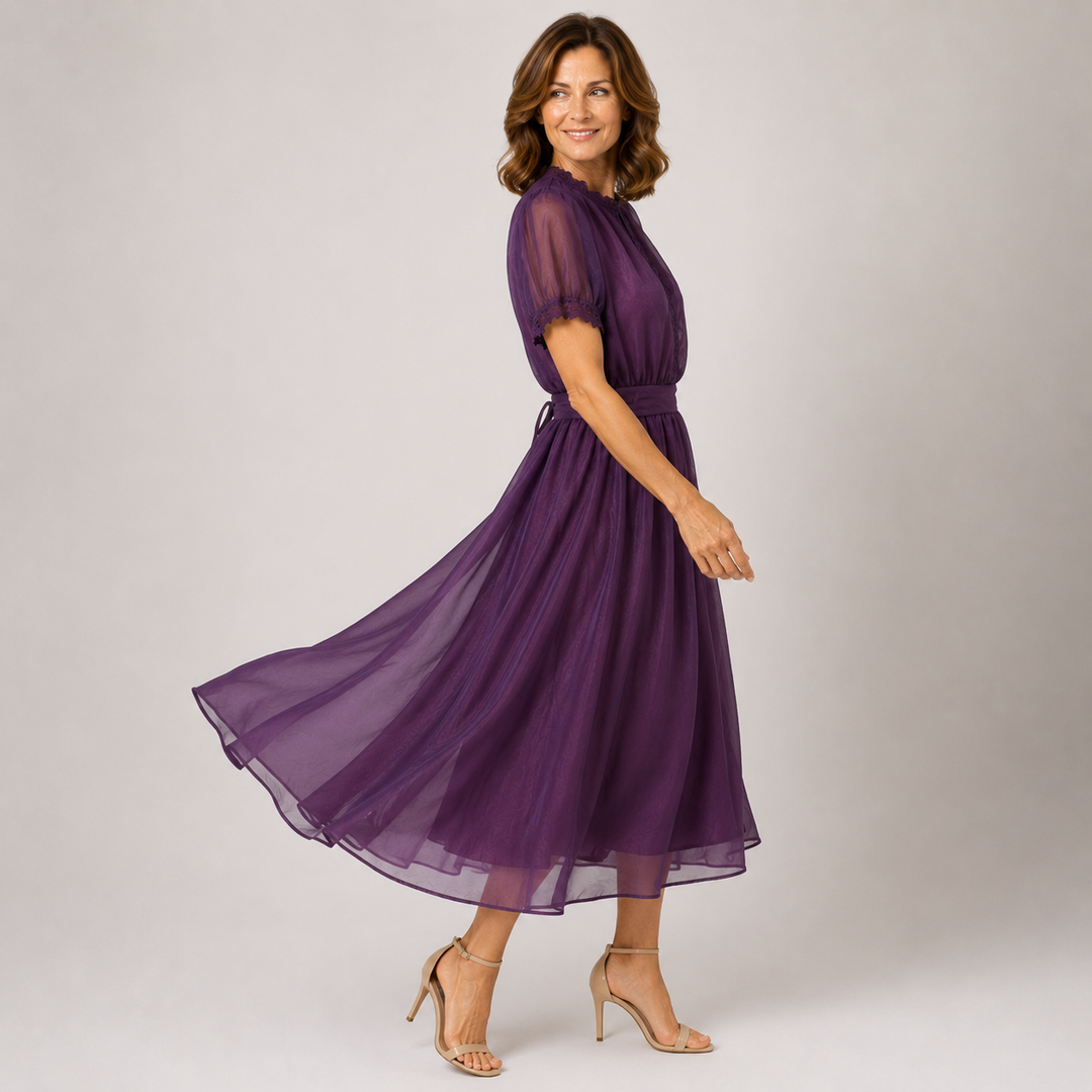 Flavia | Maxi Dress with Teardrop Neckline and Lace Trim