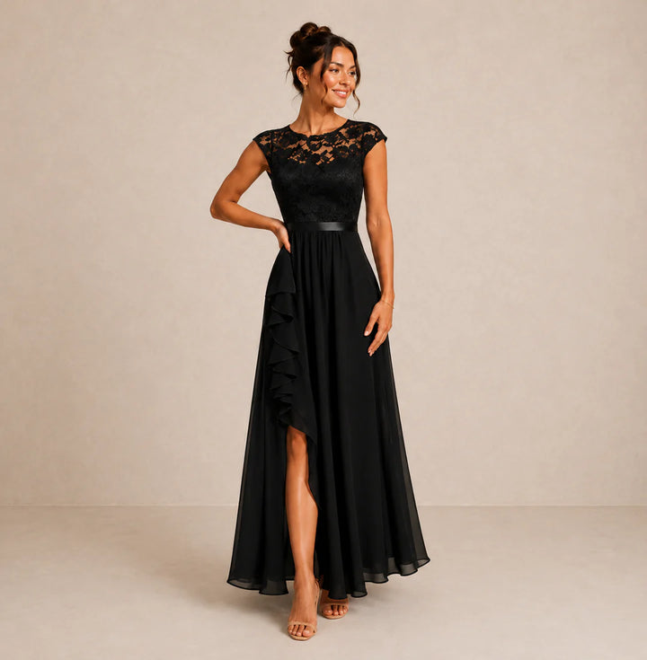 Justyna | A-Line Maxi Dress with Ruffles and Lace