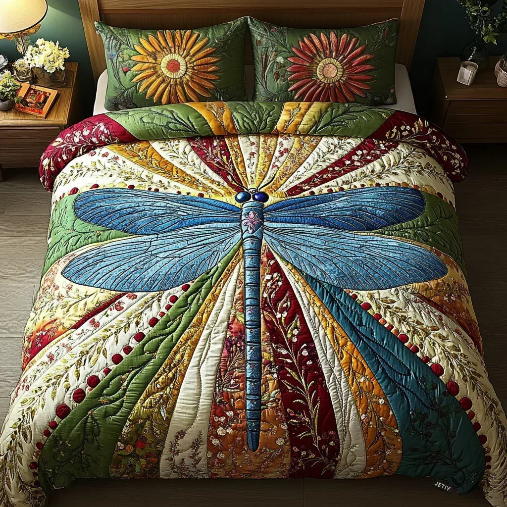 Golden Dragonfly | 3-Piece Quilted Bedding Set