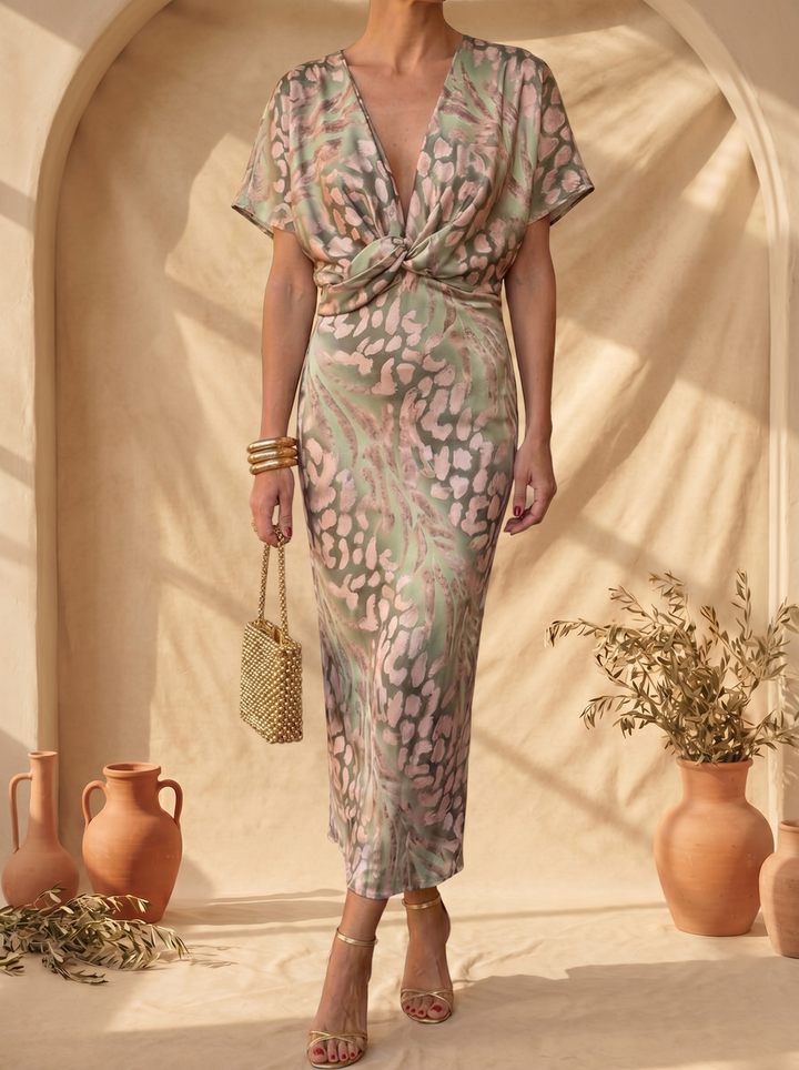 Antonella | Elegant Dress in Light, Flowing Fabric